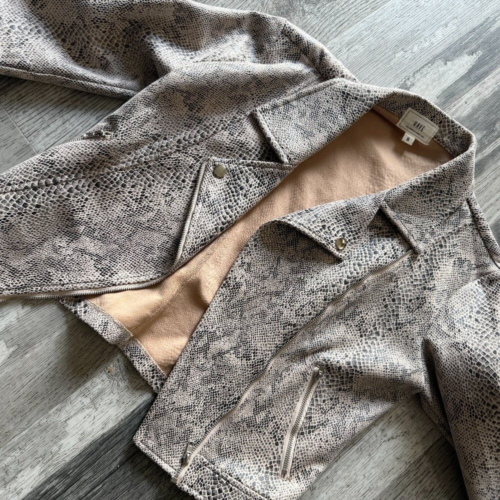 HAVE Faux Snake Skin Jacket